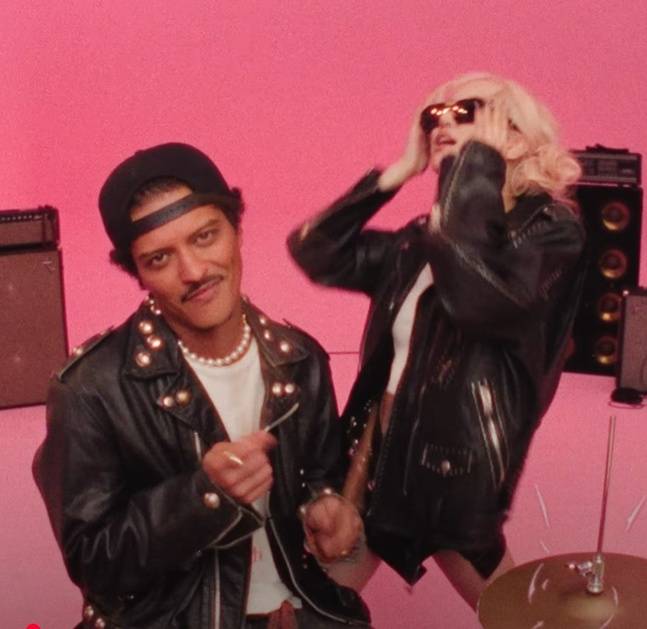 사진 로제 아파트 뮤직비디오 캡처