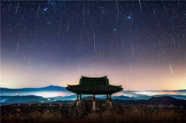 매년 겨울 쌍둥이자리에서 쏟아지는 유성우. 사진은 지난 2021년 천체사진공모전 수상작이다.(촬영=윤은준)