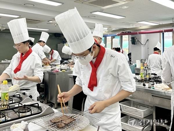 외식경영과 수업모습. 삼일고 제공