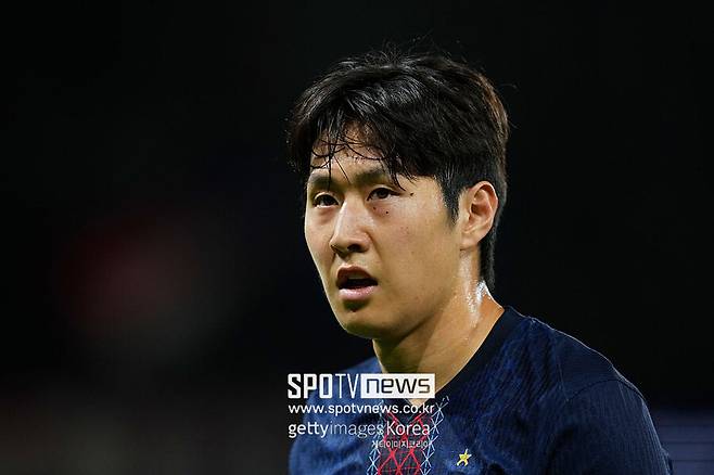 ▲ 올해 이강인은 실리는 물론 '임팩트' 면에서도 지난 시즌과 확연히 다른 내용을 뽐내고 있다. 11월 구단 이달의 골 투표에서 이강인의 시즌 1호골이 39.3%의 지지를 얻어 선정됐다. 그래도 챔피언스리그에서는 항상 벤치 출발이다.