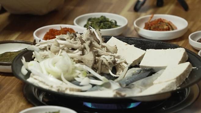 '전현무계획3' 홍천 고등어 두부구이, 비지찌개