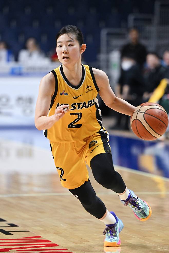 2025~26 여자프로농구(WKBL)에서 KB를 이끌고 있는 허예은. WKBL 제공