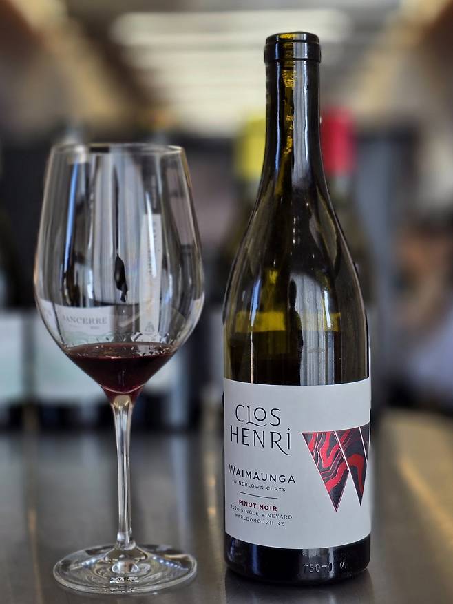 끌로 앙리 와이마웅가 싱글 빈야드 피노 누아. 최현태 기자