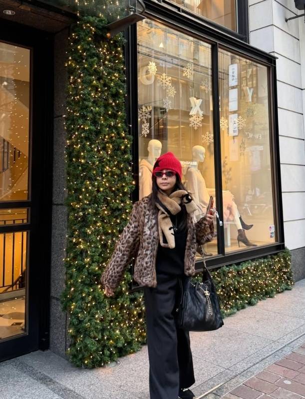 황신혜 소셜미디어