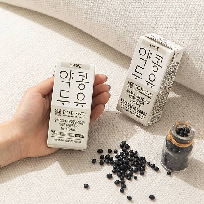 Seoul National University's soy milk, released under the brand Bobsnu [BOBSNU]