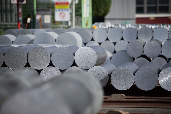 세아항공방산소재의 고강도 알루미늄 소재.