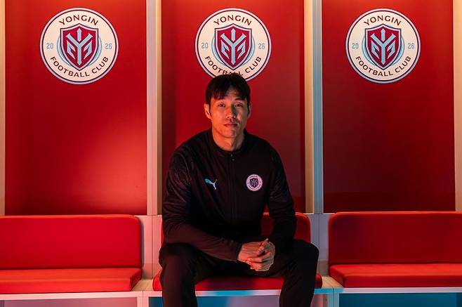 [서울=뉴시스] 전 축구 국가대표 석현준, 프로축구 K리그2 입성 앞둔 용인시민프로축구단 입단. (사진=용인시민프로축구단 제공) *재판매 및 DB 금지