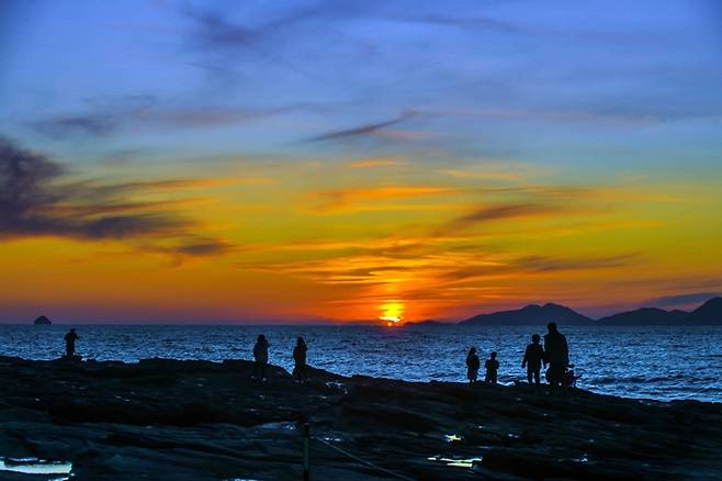 전북 부안 채석강 일몰 / 사진 = 한국관광공사