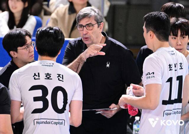 현대캐피탈 필립 블랑 감독./KOVO