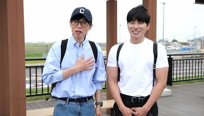 방송인 유재석과 배우 이이경의 모습. MBC