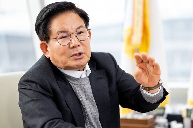 박강수 마포구청장이 조선비즈와 인터뷰하고 있다. /마포구 제공