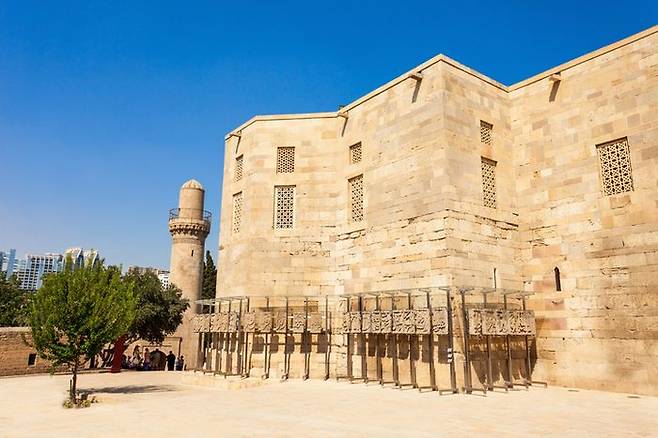 쉬르반샤 궁전. ⓒ노랑풍선