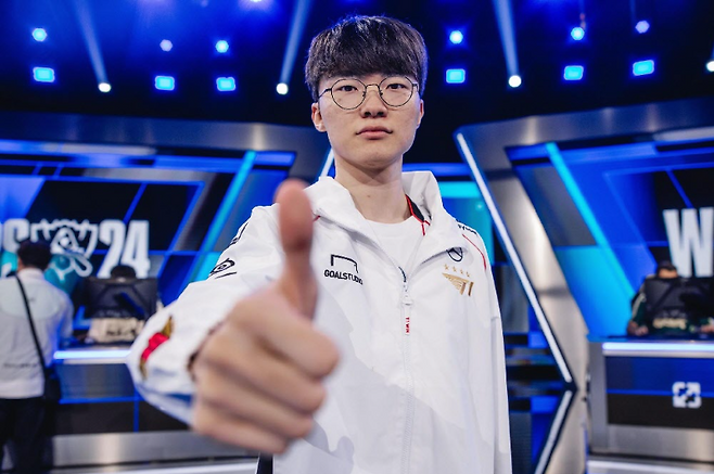 LCK 3팀 8강 진출…이상혁 롤드컵 100승