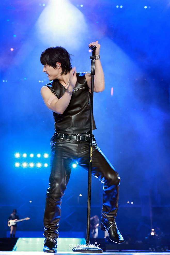 우즈 '가오슝을 숨 막히게 한 무대!' [AAA2025 화보]