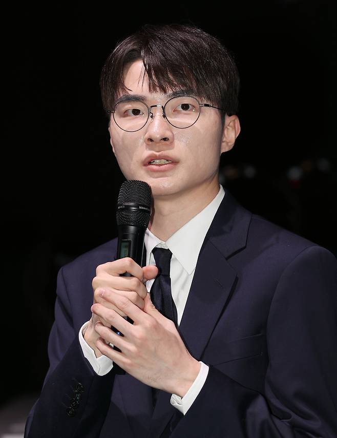Lee Sang-hyeok speaks during a press event held in Jongno-gu, Seoul, Thursday. (Yonhap)