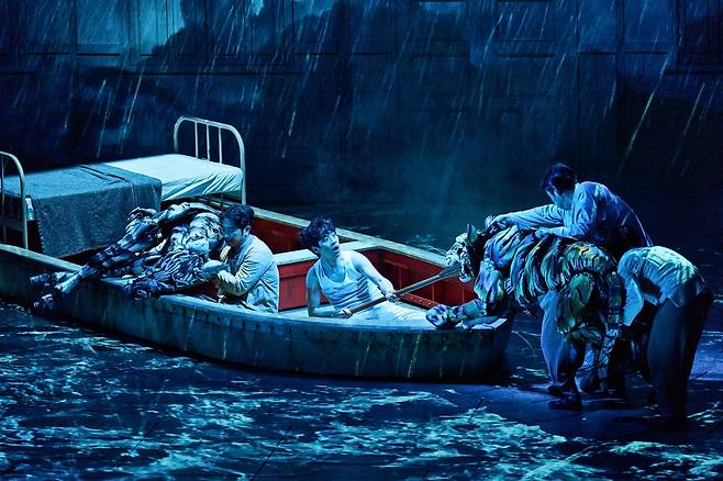 Park Jeong-min as Pi in the ongoing play ″Life of Pi″ at the GS Arts Center in Gangnam District, southern Seoul, through March 2.[S&CO]