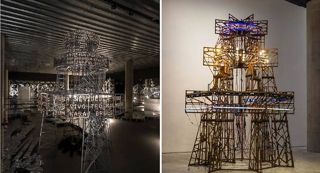 [왼쪽] 〈오바드〉, 2007, 알루미늄 구조, LED 조명, 전기 배선, 크리스털 및 유리 비즈, 400 × 300(지름) cm, 《이불: 1998년 이후》 전시 전경, 리움미술관, 서울, 2025. 모리 미술관 소장. ⓒ Lee Bul. 사진: 전병철. 리움미술관 제공. [오른쪽] 〈오바드 V〉, 2019, 비무장지대(DMZ) 철거 초소에서 수집한 주조강, 옵티움 뮤지엄 아크릴, 전자 디스플레이 보드, LED 조명, CPU, DC-SMPS, 디머, 전기배선, 400 x 300(?) cm, 작가 및 BB&M 제공. ⓒ Lee Bul. 사진: 전병철. 리움미술관 제공. *재판매 및 DB 금지