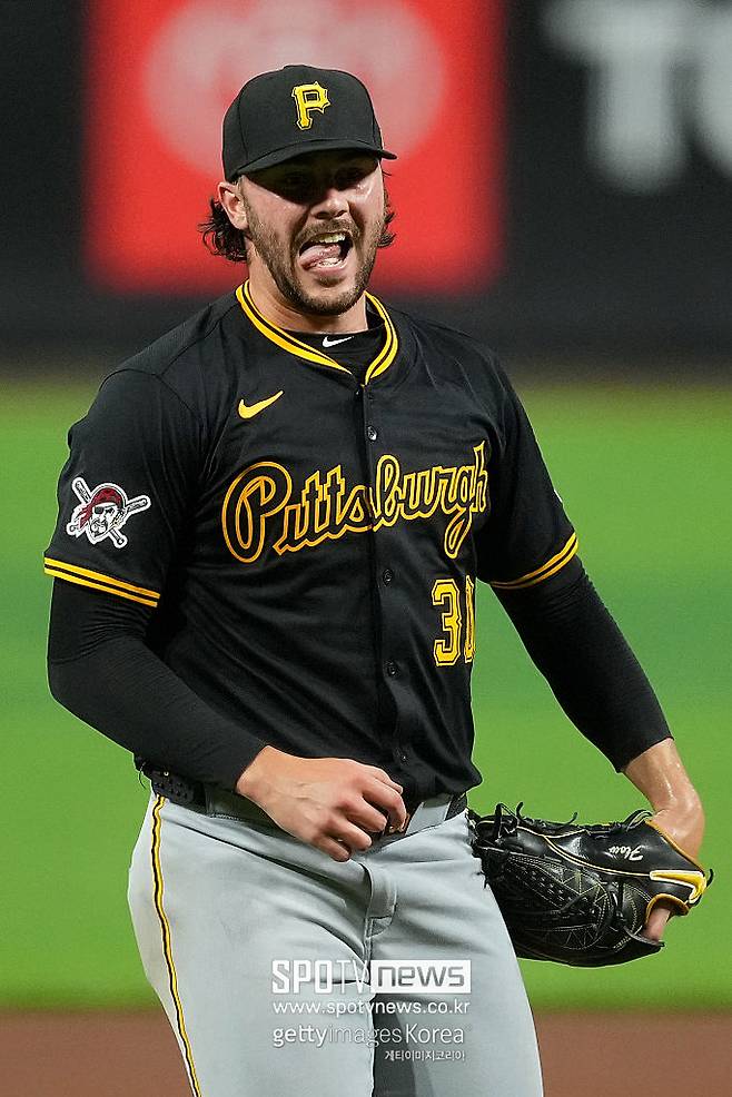 ▲ 폴 스킨스는 2025년 마지막 경기에서 6이닝 무실점 호투로 시즌 평균자책점을 1.97로 마무리했다.