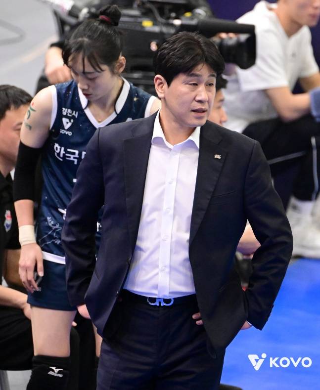 한국도로공사 김종민 감독. /사진=한국배구연맹 제공