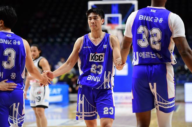 KCC 나바로. 사진제공=KBL