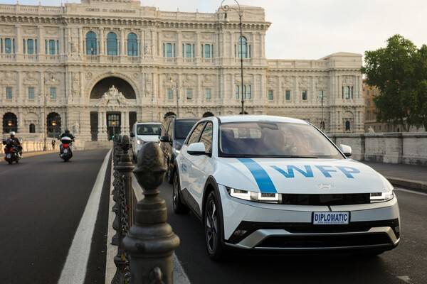 현대자동차 아이오닉 5, UN세계식량계획 전세계 구호 현장서 맹활약