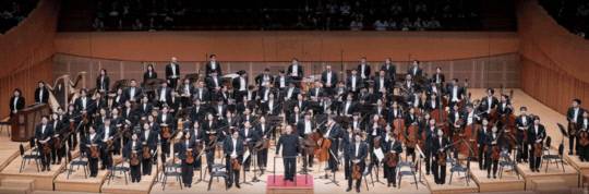 KBS교향악단이 28일 오후 6시, 세종예술의전당 콘서트홀에서 기획공연 '2025 세종예술의전당 송년음악회- KBS교향악단 & 정명훈의 합창 교향곡'을 개최한다. 사진은 지난 공연 모습. 세종예술의전당 제공