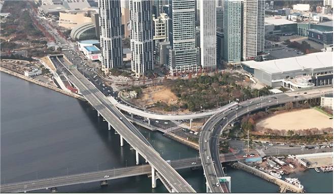 광안대교 접속도로 전경. 부산시 제공