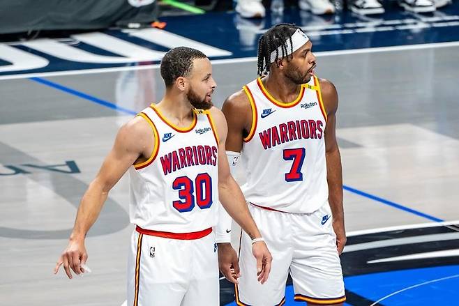 (왼쪽부터) 스테픈 커리, 버디 힐드