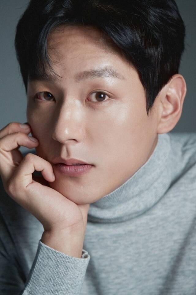 배우 곽시양이 9아토엔터테인먼트와 전속계약을 체결했다. /9아토엔터테인먼트