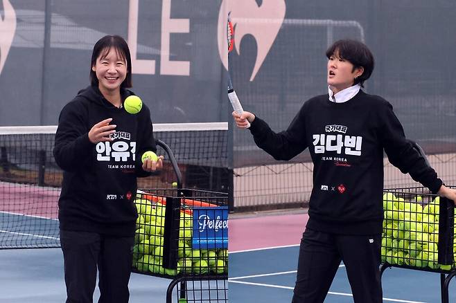 맞춤 제작 티셔츠를 입고 일일 코치로 나선 안유진과 김다빈 / 대한테니스협회