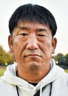 아카이케 겐 감독