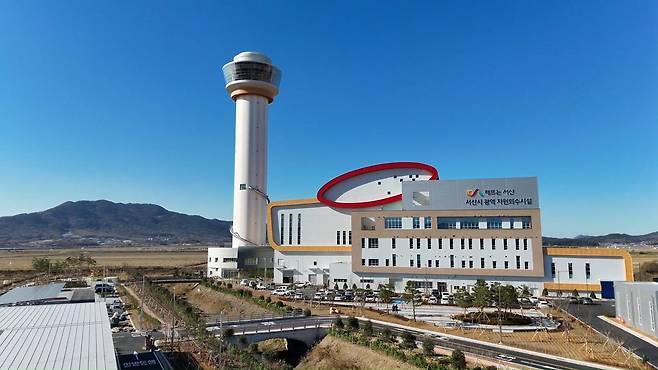 A view of the Seosan Resource Recovery Facility in Seosan, South Chungcheong [JOONGANG ILBO]
