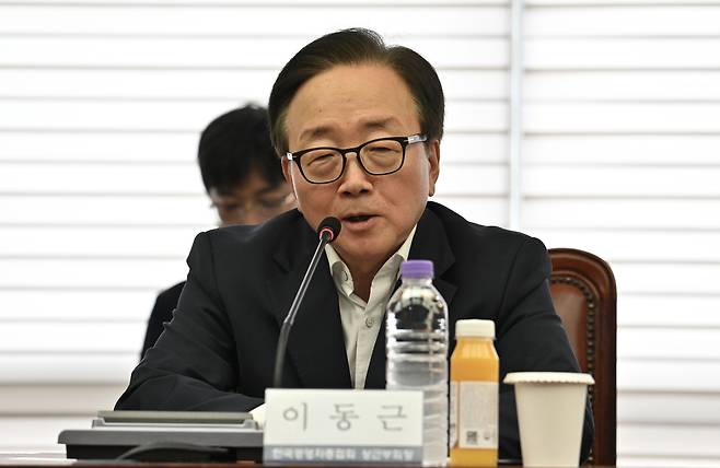 이동근 한국경영자총협회 상근부회장이 7월 30일 오전 서울 마포구 경총회관에서 열린 노조법 개정 중지 촉구 업종별 단체 기자회견에서 발언하고 있다. 임세준 기자