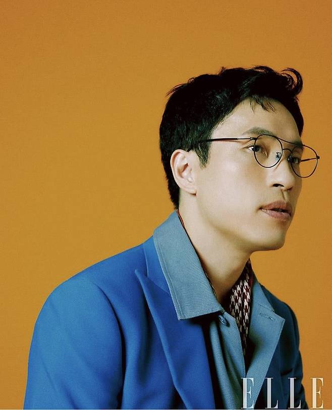 /ㅈ사진 출처=엘르코리아, 김영대  평론가 인스타그램