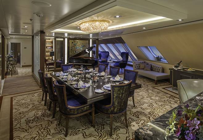 럭셔리 크루즈의 라이프스타일 공간