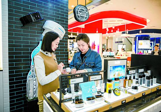 The Whoo, VDL and Belief stores inside the Hangzhou Wulin Intime Department Store in Hangzhou, China [LG H&H]