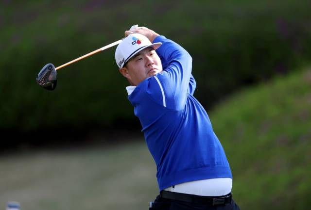 드라이버 샷 하는 임성재. 사진 제공=KPGA