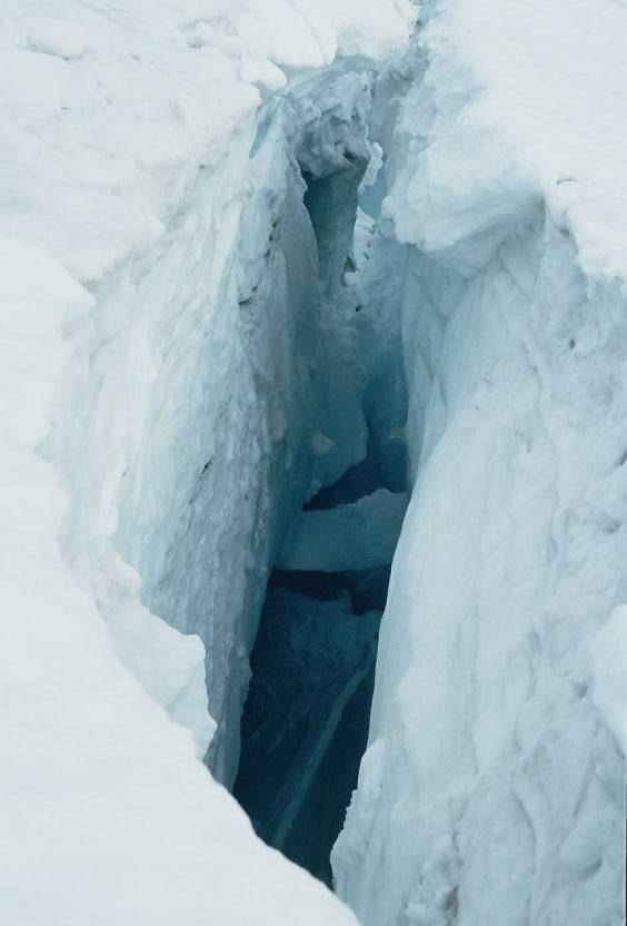 빙하의 크레바스 모습 [SNS 캡처 사진]