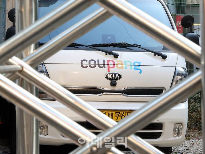 서울 시내 쿠팡 배송차량들의 모습. (사진=이데일리 방인권 기자)