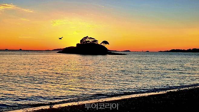 솔섬 노을/ 사진-부안군