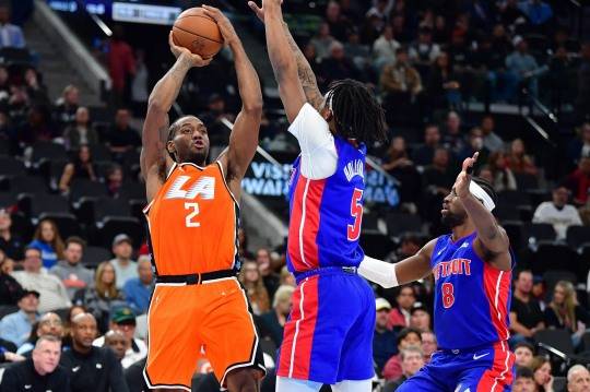 커와이 레너드(2번)의 슛. 사진[Gary A. Vasquez-Imagn Images/로이터=연합뉴스]