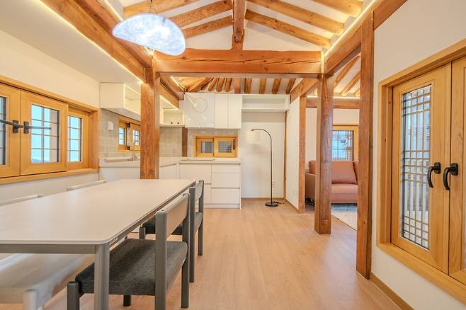 미리내집 연계형 공공한옥 1호(가회동 35-2 외1) 내부. [서울시 제공]