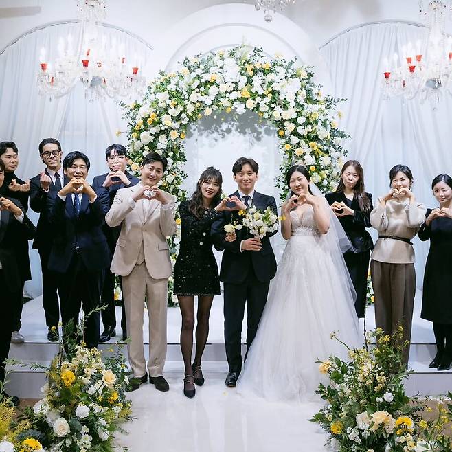 ▲ 28기 상철, 정숙 결혼식. 출처| 정숙 인스타그램