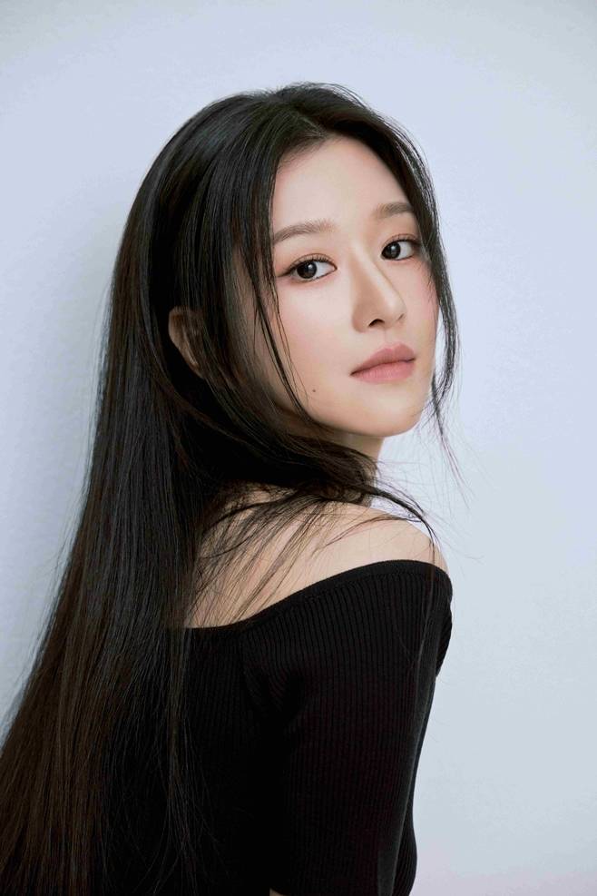 서예지