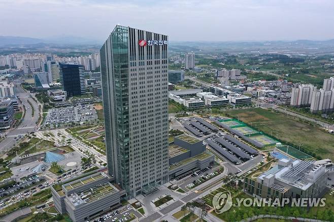 광주전남공동혁신도시에 있는 한전 본사 사옥 [연합뉴스 자료사진]