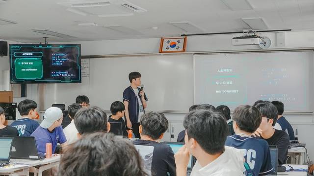 지난 2016년 '세상을 바꾸는 코딩'을 슬로건으로 시작된 NYPC는 지난 10년간 누적 참가자 4만여명과 본선 진출자 673명 그리고 수상자 193명을 배출했다. /넥슨