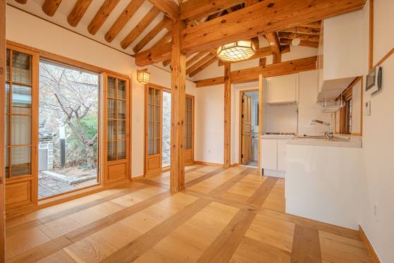 마당과 작은 텃밭을 갖춘 계동 3호의 모습.  사진 서울시