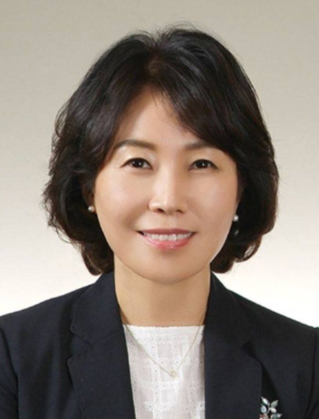 [서울=뉴시스] 김은경 한국외대 법학전문대학원 교수 *재판매 및 DB 금지 *재판매 및 DB 금지