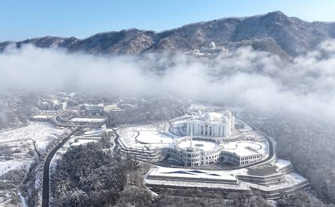 경기도 가평 통일교 천원궁과 천정궁 젼경.  뉴스1