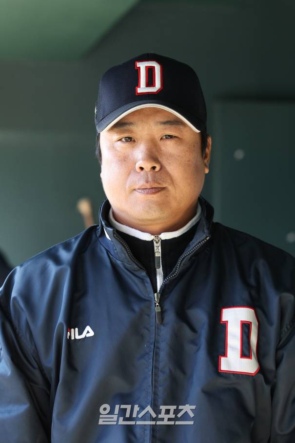 2011년 11월 두산 마무리 훈련 당시 장원진 코치. IS 포토